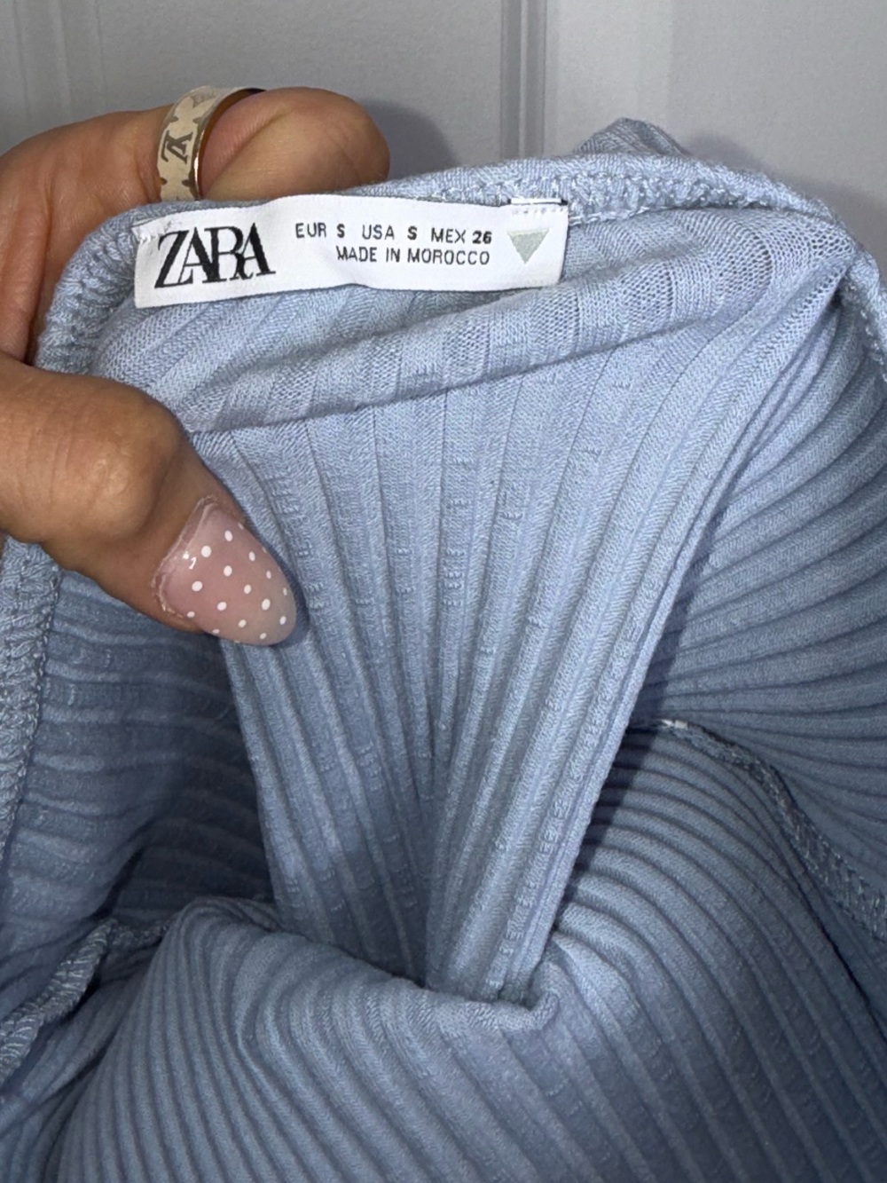 Zara Asymmetrical One-Shoulder Ruffle Ribbed Crop Top - Light Blue - Picture 4 of 5
